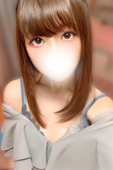 ꤫